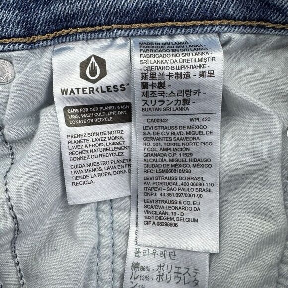 Levi’s SilverTab Mom Jeans Size 31x27 Tapered Light Wash Stretch High Rise - Picture 6 of 14